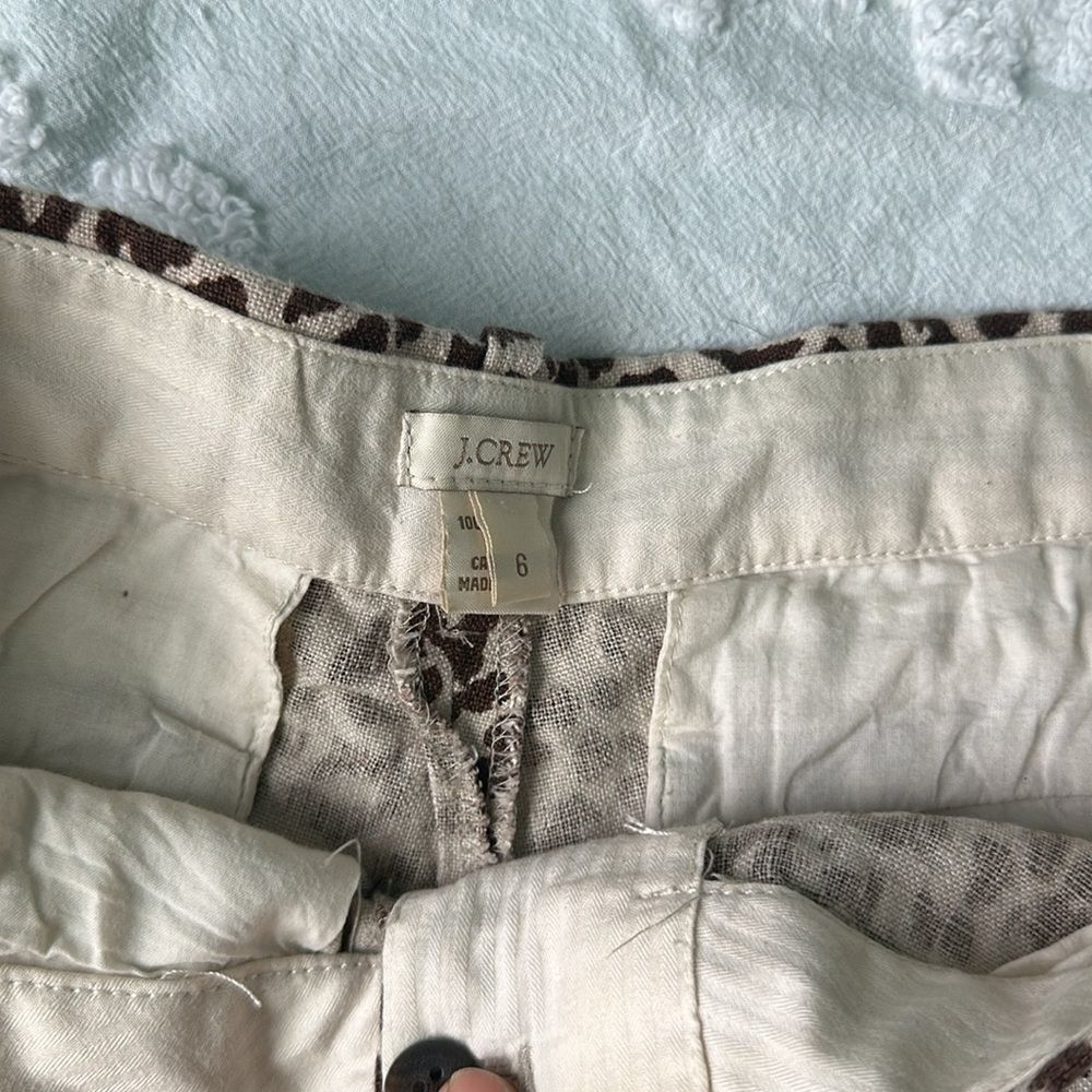 J.Crew Linen Leopard Shorts pockets & belt loops - Picture 5 of 8